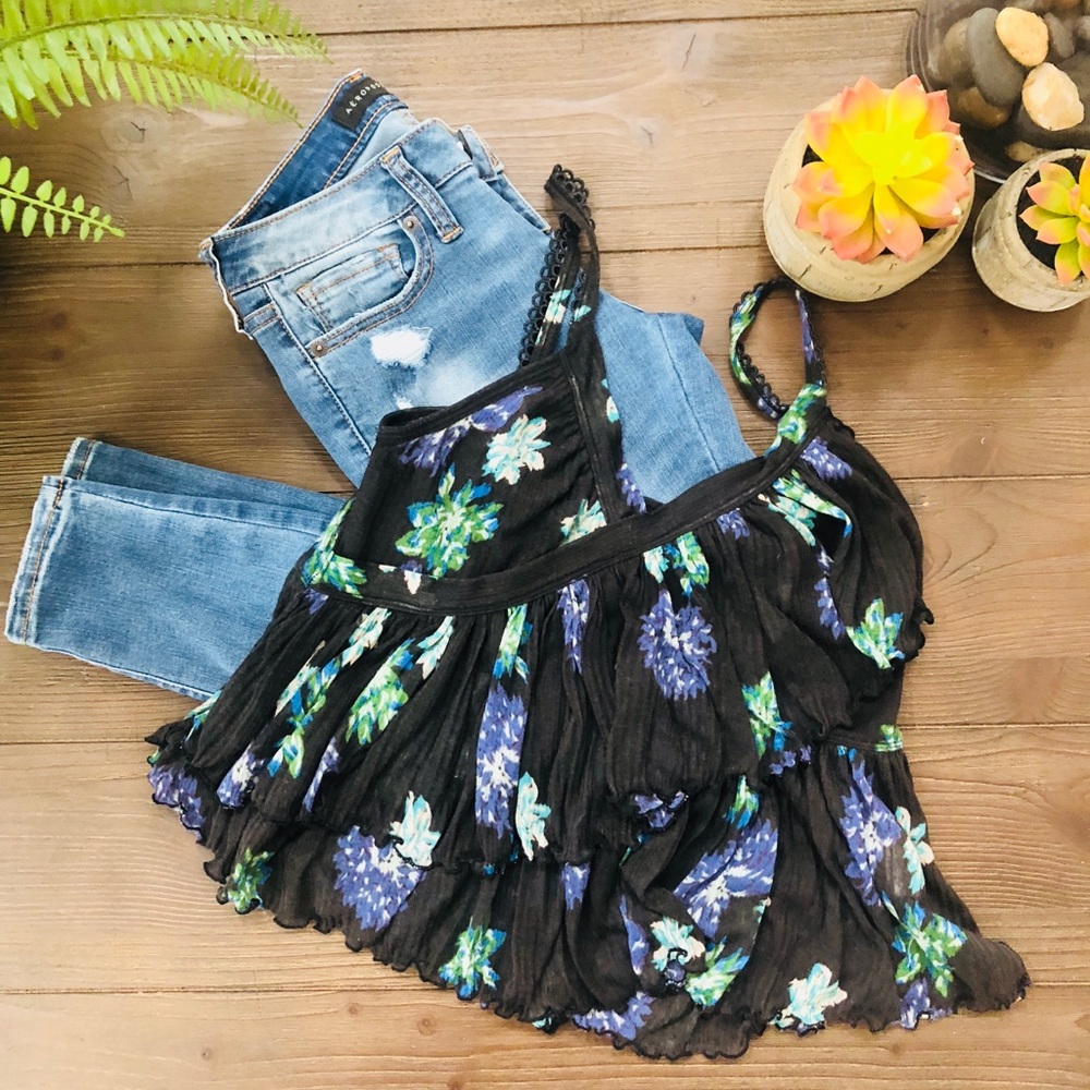 🎈SALE 🎈Free People Top